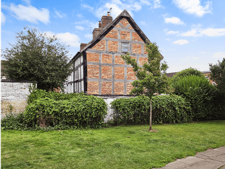 A charming Grade II listed one bedroom cottage