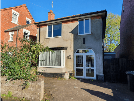 Providing incredible potential, this traditional four bedroom detached family house is situated in a quiet cul de sac location on the outskirts of Kidderminster, offers a generous layout with a large rear garden and requires complete renovation.